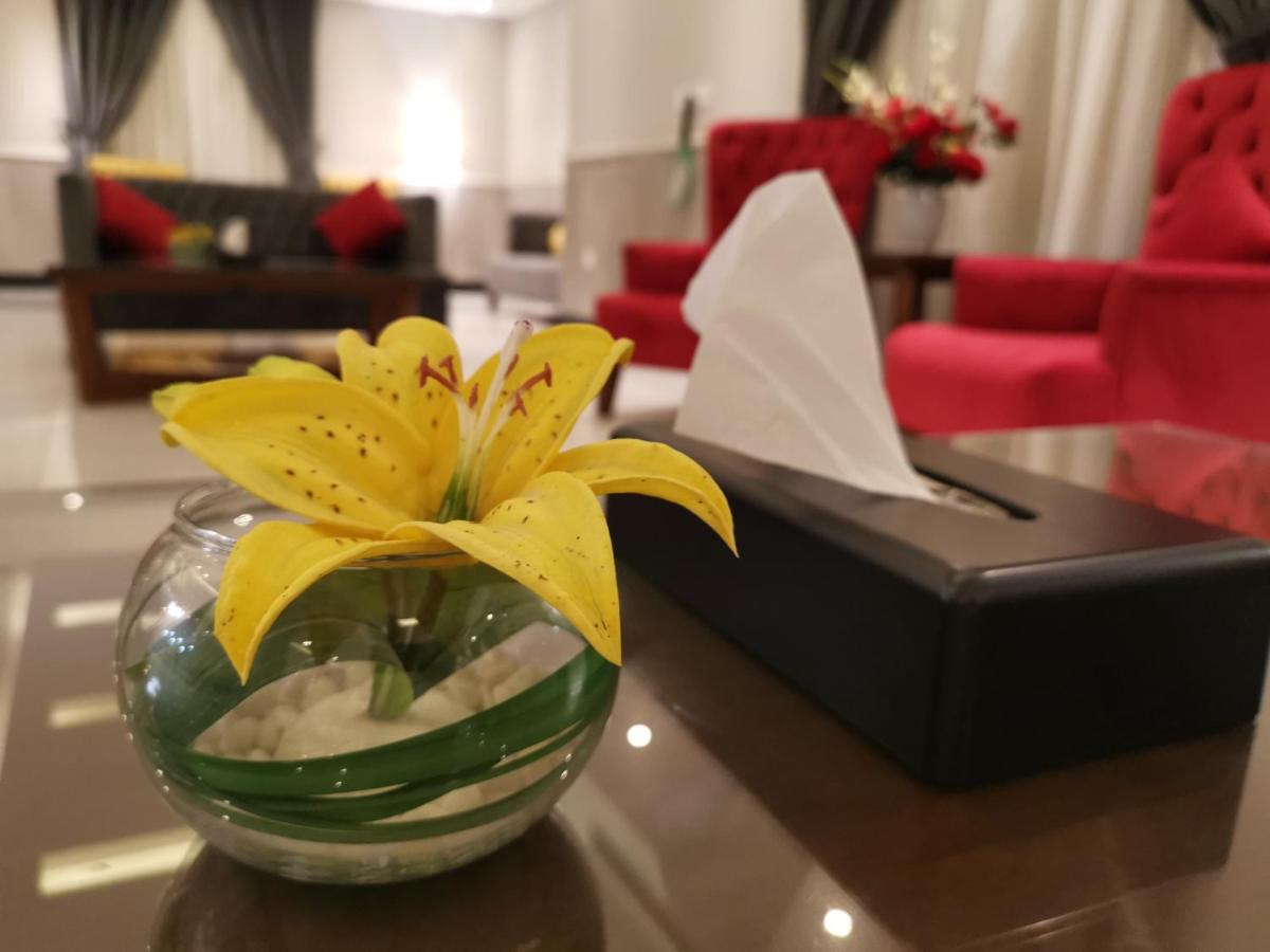دار ود للأجنحة الفندقية Jeddah Ngoại thất bức ảnh