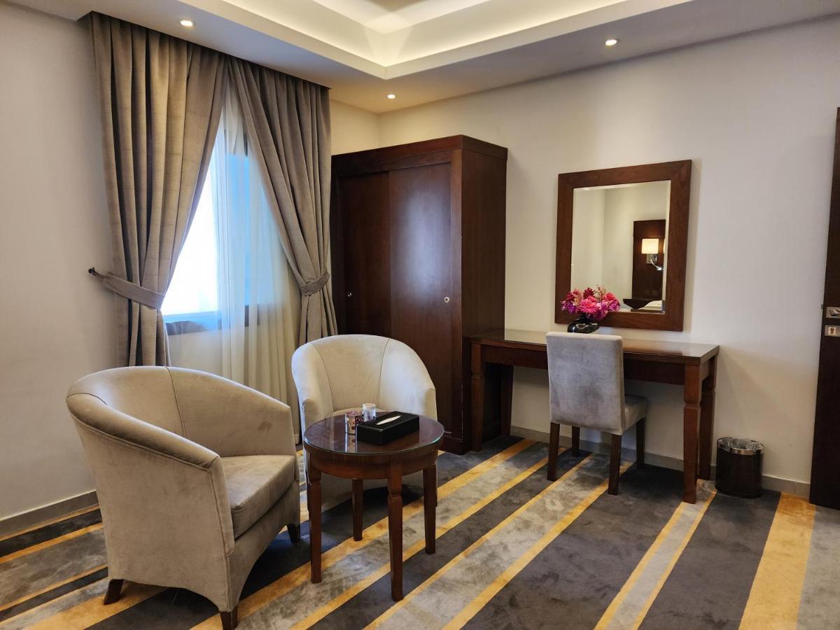 دار ود للأجنحة الفندقية Jeddah Ngoại thất bức ảnh